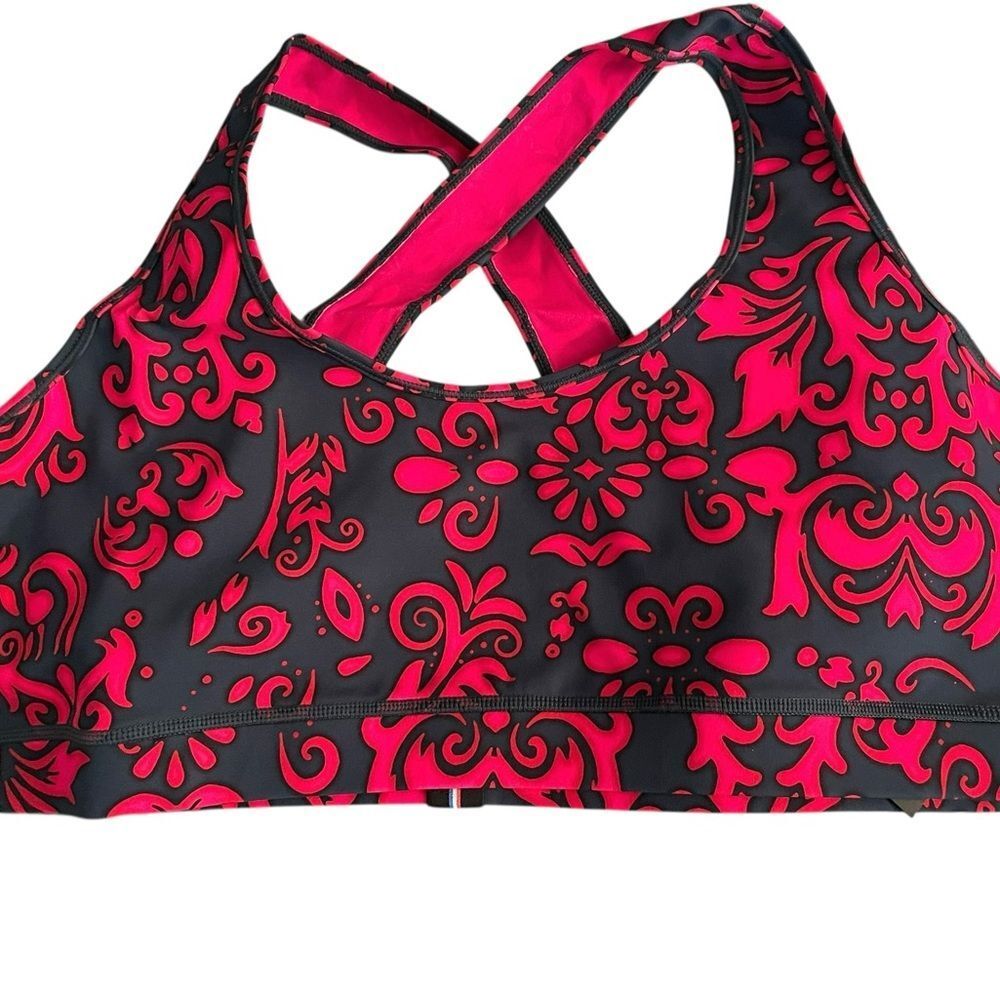 Elegant Black and Pink‎ Women's Sports Bra